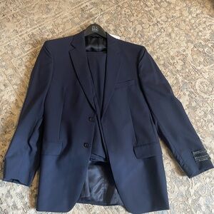 Navy Blue Jos. A Bank Suit (100% Wool)